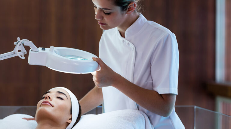 beauty_therapist